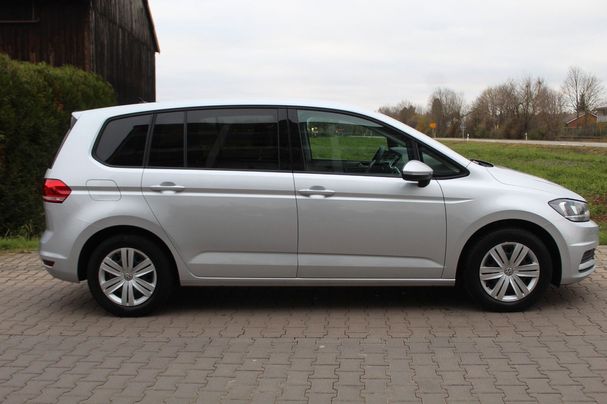 Volkswagen Touran 1.6 TDI SCR Trendline 85 kW image number 4