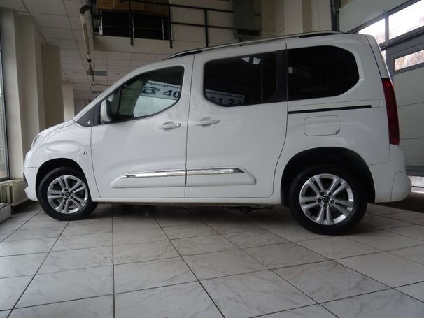 Toyota Proace City 1.5 D-4D 75 kW image number 2