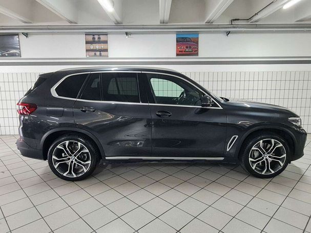 BMW X5 45e xDrive 290 kW image number 14