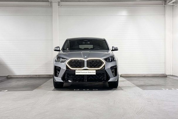 BMW X2 sDrive20i M 125 kW image number 2