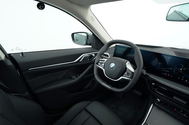 BMW i4 eDrive 210 kW image number 9