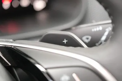 Car image 41