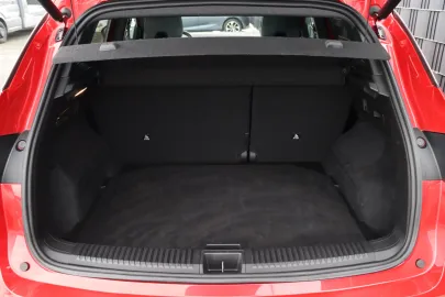 Car image 34