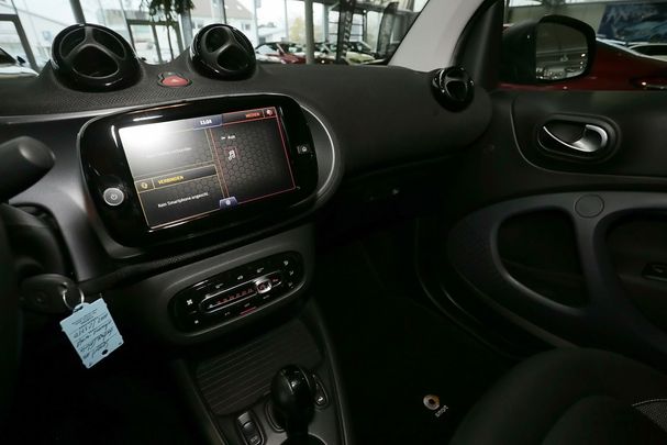 Smart ForTwo EQ 60 kW image number 8