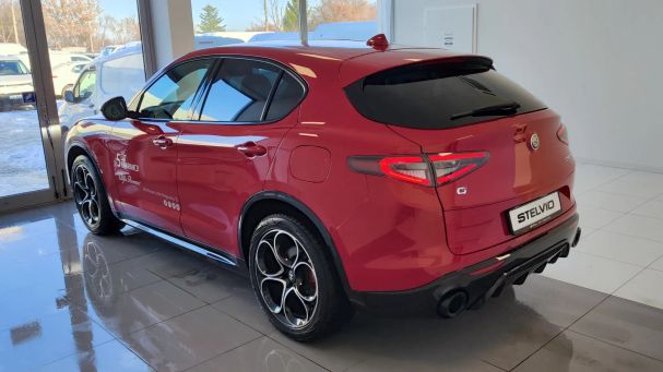 Alfa Romeo Stelvio 2.0 Turbo Q4 206 kW image number 4