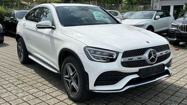 Mercedes-Benz GLC 300 e 4Matic 225 kW image number 2