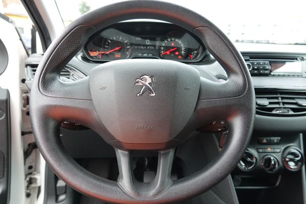 Peugeot 208 50 kW image number 15