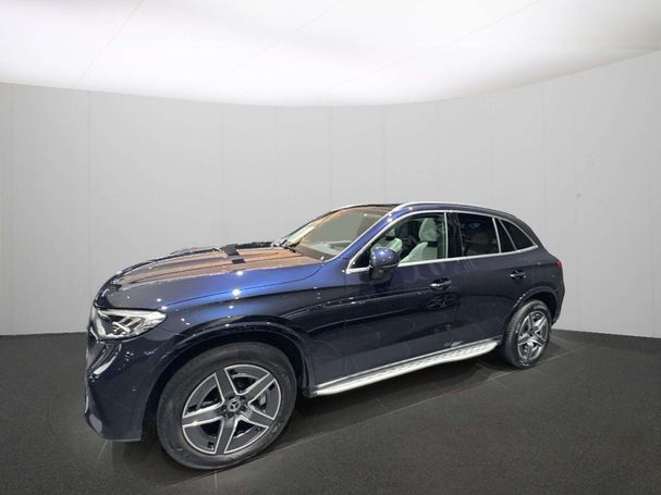 Mercedes-Benz GLC 300 e AMG Line 4Matic 230 kW image number 2