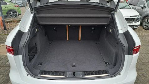 Car image 36