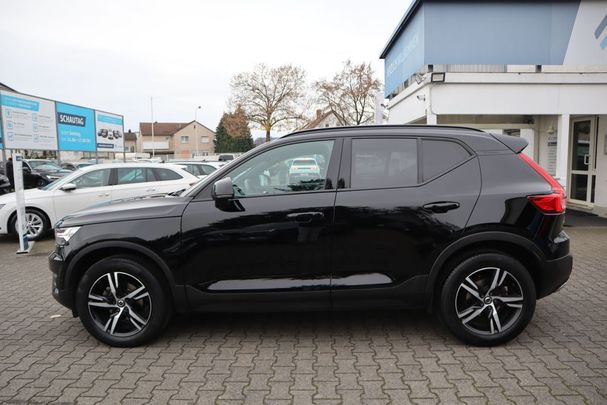 Volvo XC40 T3 115 kW image number 10