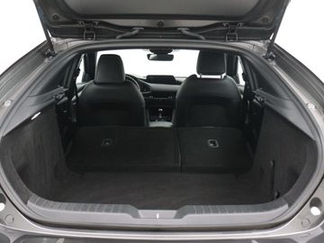 Car image 38