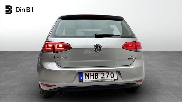 Volkswagen Golf TSI 82 kW image number 3