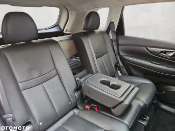 Car image 40