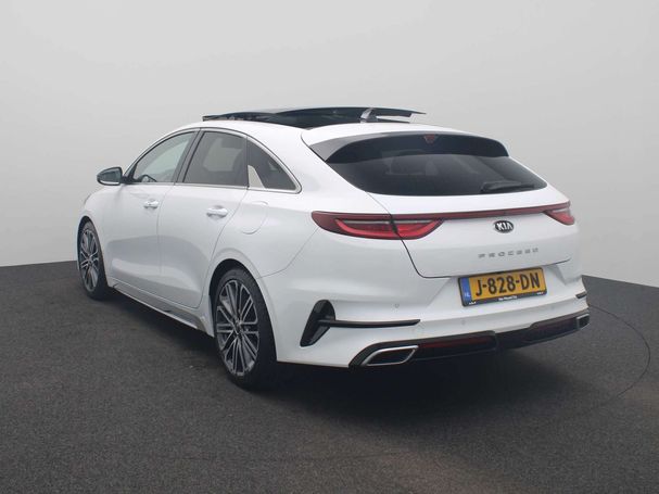 Kia ProCeed 1.4 T-GDI GT Line 103 kW image number 2