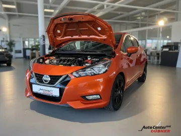 Car image 19