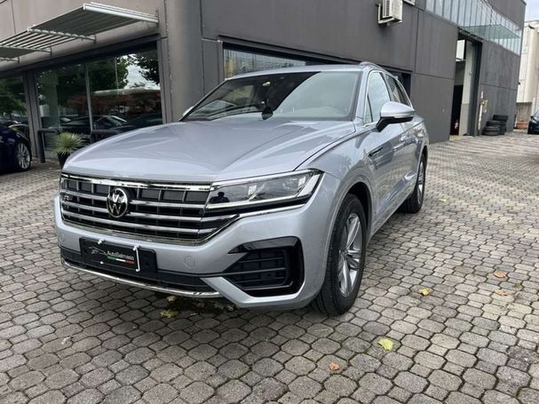 Volkswagen Touareg 3.0 TDI 4Motion 210 kW image number 2