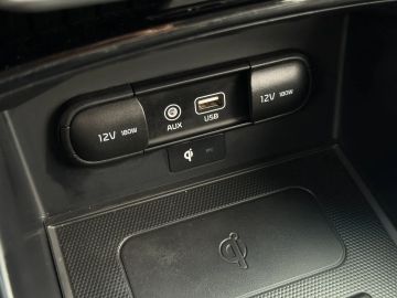 Car image 31