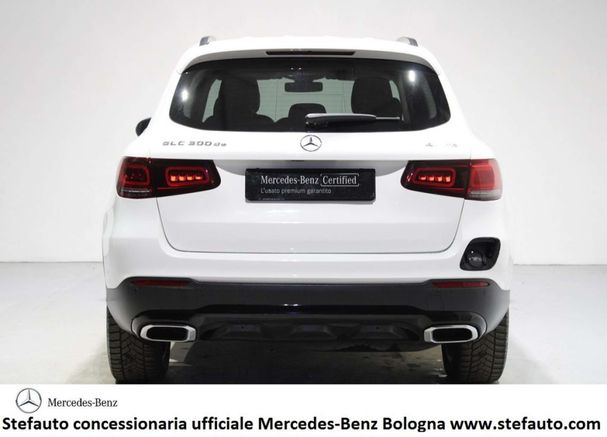 Mercedes-Benz GLC 300 143 kW image number 3