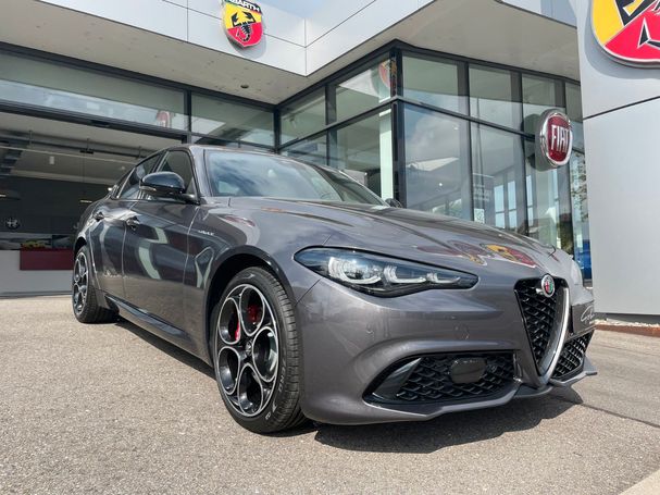 Alfa Romeo Giulia Q4 206 kW image number 2