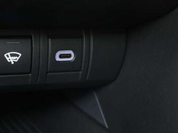 Car image 35