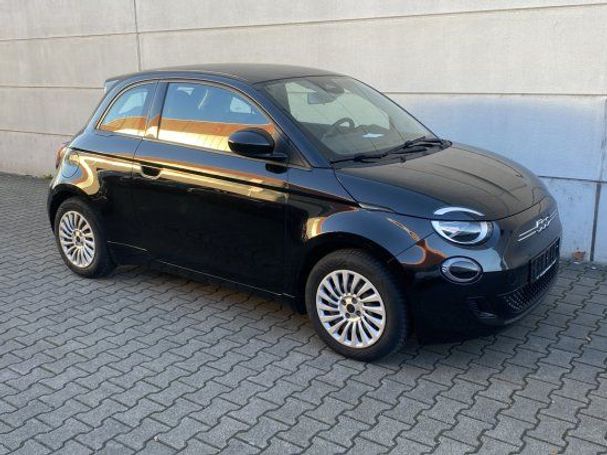 Fiat 500 e 23 kWh Action 70 kW image number 6