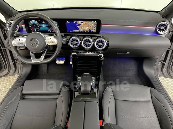 Mercedes-Benz A 180 100 kW image number 15