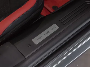 Car image 31
