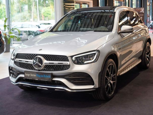 Mercedes-Benz GLC 300 de 225 kW image number 9