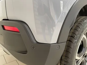 Car image 37