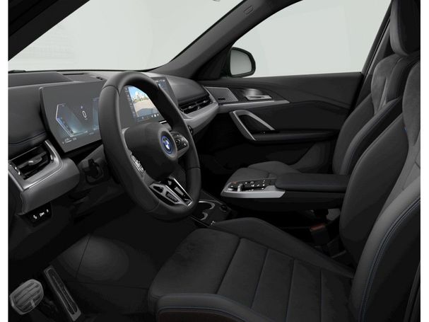 BMW X1 xDrive30e 240 kW image number 3