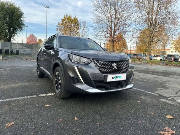 Peugeot 2008 PureTech 130 Allure 96 kW image number 2