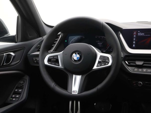 BMW 118i 100 kW image number 2