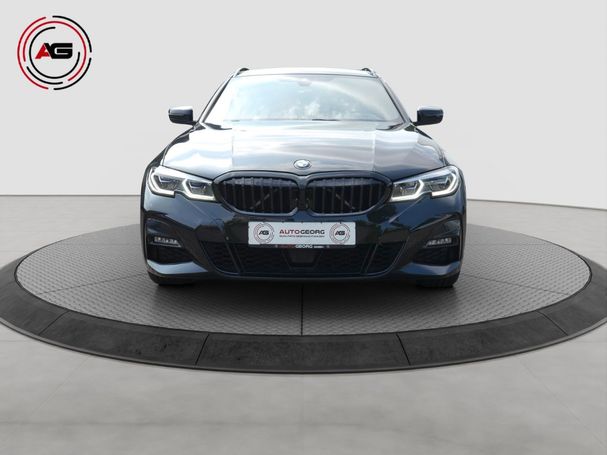 BMW 320i Touring 135 kW image number 3