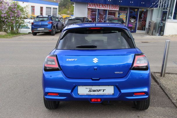 Suzuki Swift 1.2 Hybrid Comfort 61 kW image number 4