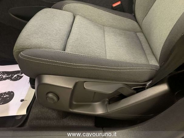 Volvo XC40 B3 Core 120 kW image number 24