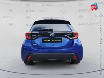 Car image 5