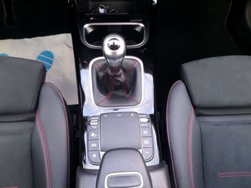 Car image 31