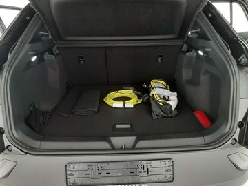 Car image 41