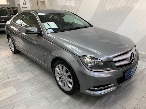 Mercedes-Benz C 180 Coupe BlueEFFICIENCY 115 kW image number 4