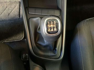 Car image 31