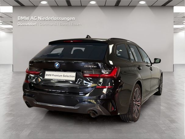 BMW 330 e Touring M Sport xDrive 215 kW image number 4