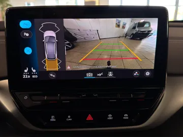 Car image 36