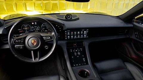 Car image 36