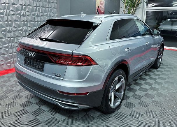 Audi Q8 50 TDI quattro 210 kW image number 6