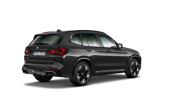 BMW iX3 210 kW image number 2