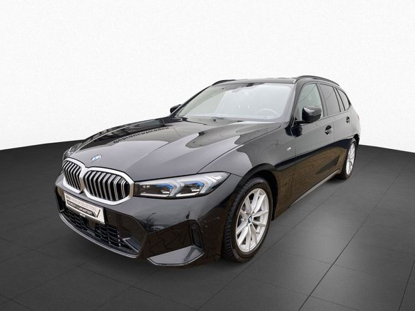 BMW 320d Touring xDrive 140 kW image number 1