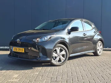 Car image 17