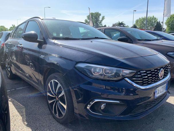 Fiat Tipo 1.6 Lounge 88 kW image number 3