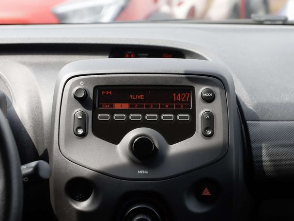 Toyota Aygo 53 kW image number 10