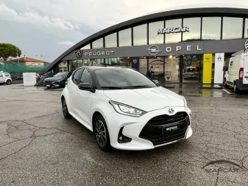 Car image 2